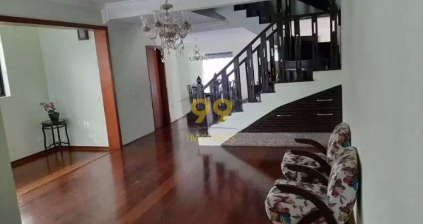 Belíssima casa a venda 4 suítes - 6 banheiros - 5 vagas - 280m2