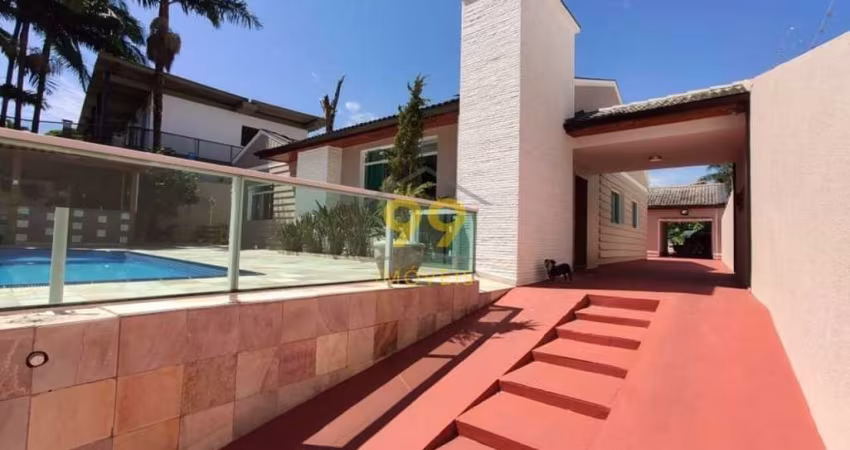 Casa térrea a venda com 6 dormitórios - 450m2
