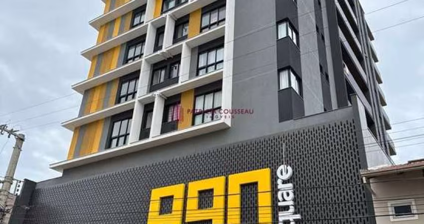 Apartamento 2 suítes - 990 Square, Centro - Navegantes. Patricia Cousseau Imóvei