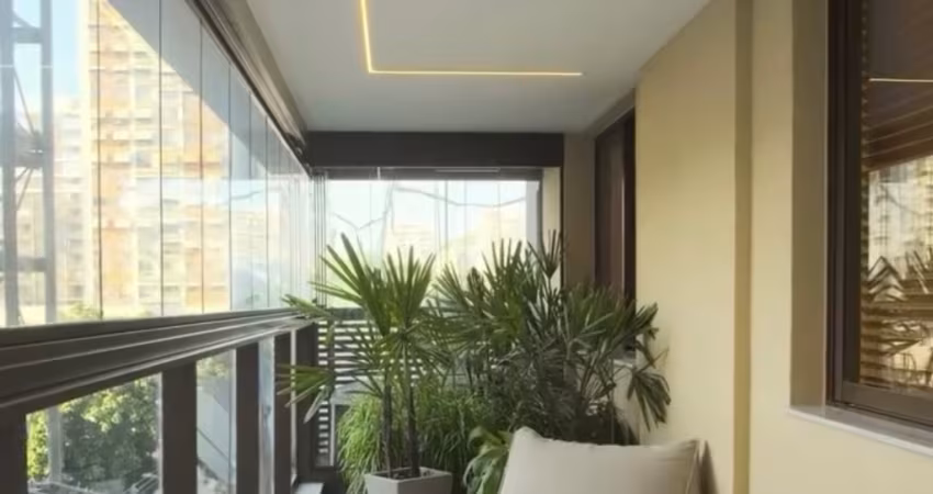 Icaraí! Apartamento de 4 quartos, 2 suítes, prédio novo!