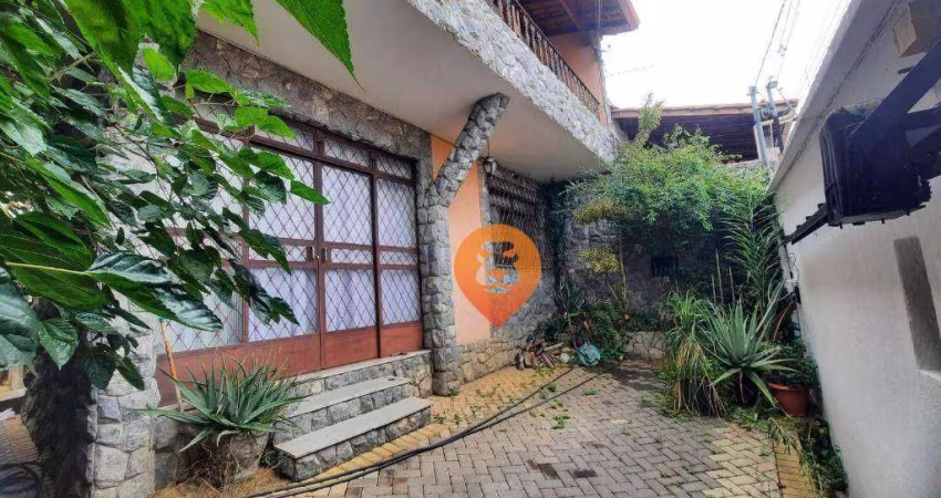 Casa à venda, 290 m² por R$ 1.300.000,00 - Sagrada Família - Belo Horizonte/MG