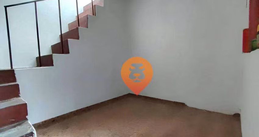 Casa com 3 dormitórios para alugar, 65 m² por R$ 1.800,00/mês - Colégio Batista - Belo Horizonte/MG