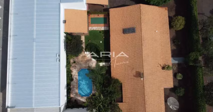 Casa comercial à venda na av. inglaterra, jardim igapó.