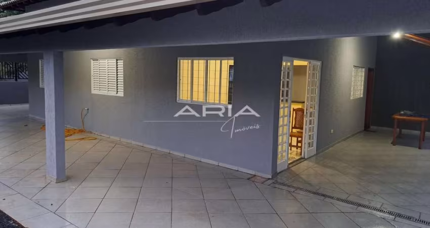 Casa disponível para venda  com 3 dormitórios, Alexandre Urbanas, LONDRINA - PR
