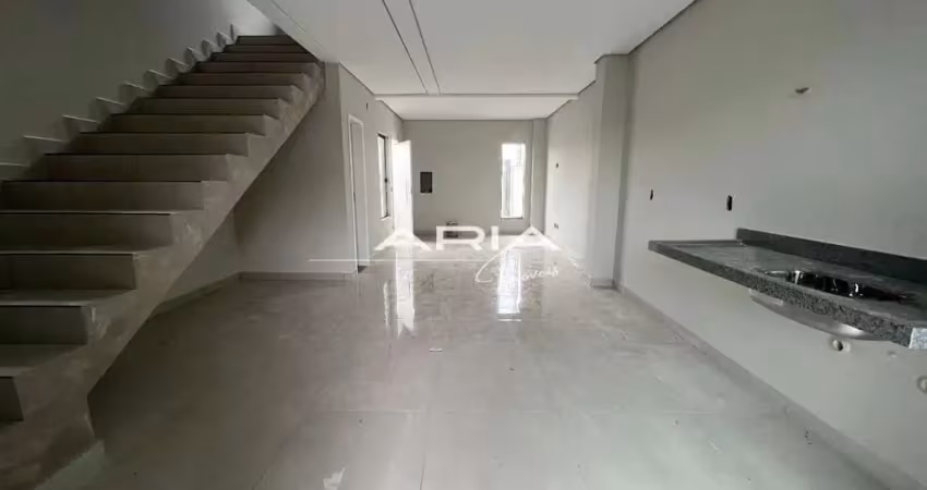Casa sobrado com 3 quartos, 1 suíte, parque tauá externo, londrina pr