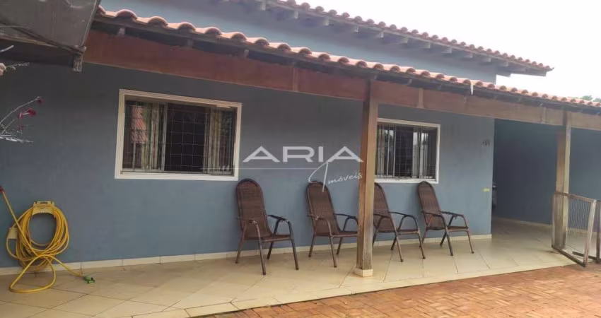 Casa Térrea | 03 quartos  01 suíte  | Jardim Acapulco - Londrina PR