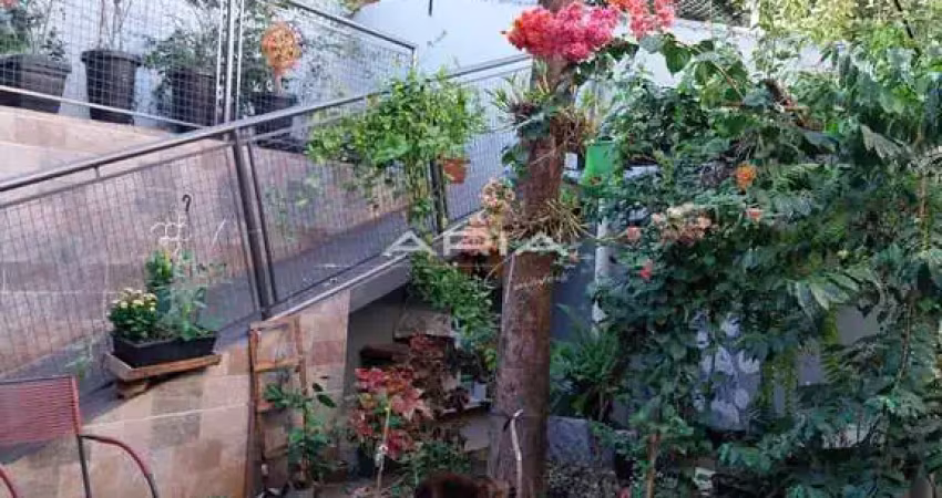 Lindo sobrado à venda com 3 dormitórios em ótima localição, araraquara - sp