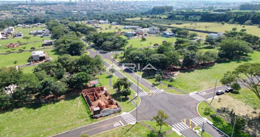 Terreno á venda em condomínio fechado - Bella Vitta - Araraquara