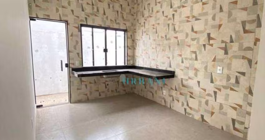 Casa com 3 quartos à venda na Avenida Vice-Prefeito Rafael Barros, 65, Parque das Grevíleas, Varginha
