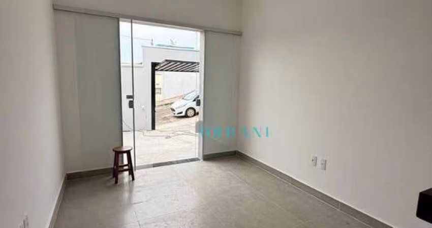 Casa com 2 dormitórios à venda, 67 m² por R$ 290.000,00 - Vargem - Varginha/MG