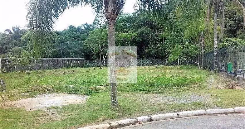 Terreno em condomínio fechado à venda no Balneário Praia do Pernambuco, Guarujá 