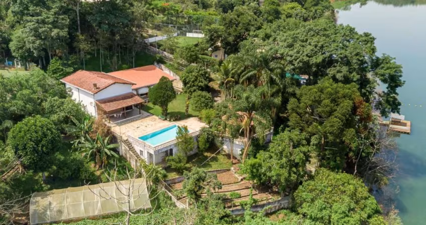 Chácara para Venda em Jacareí, Recanto dos Pássaros ll, 4 dormitórios, 1 suíte, 3 banheiros