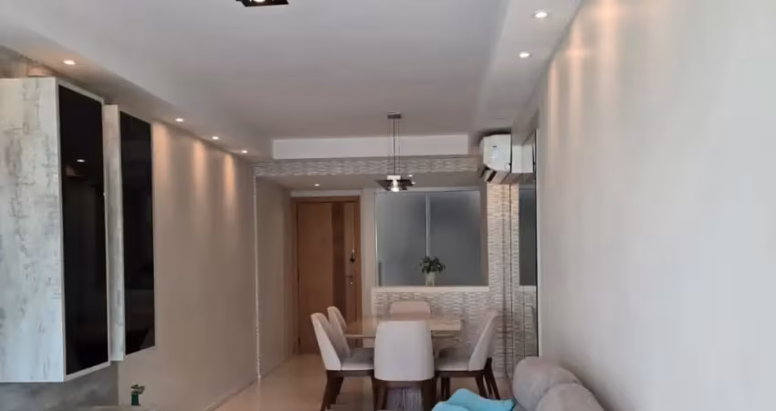 Apartamento 3 quartos 102m² , 2 vagas , semi mobiliado , maior unidade do condomínio bora bora real resort