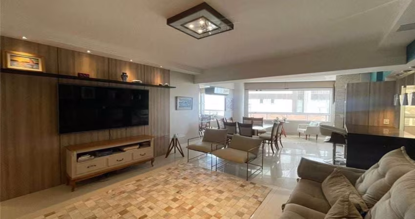Apartamento para Venda em Balneário Camboriú, Centro, 3 dormitórios, 3 suítes, 5 banheiros, 5 vagas