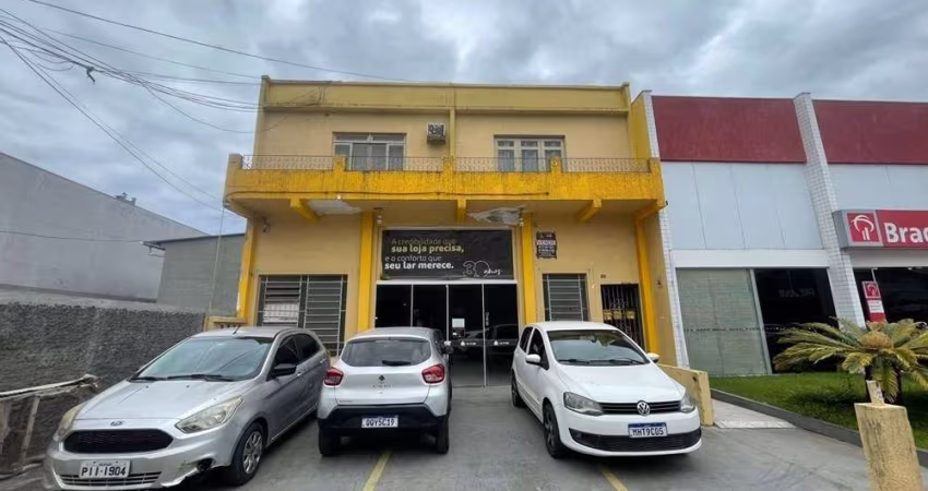 Galpão / Barracão para Venda em Itajaí, São Judas, 4 banheiros, 4 vagas