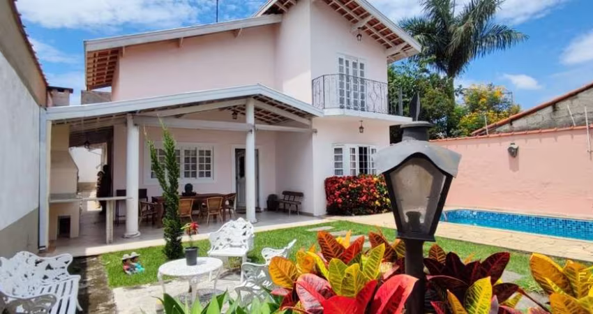 Casa com 3 quartos à venda no Jardim Santa Maria, Jacareí 