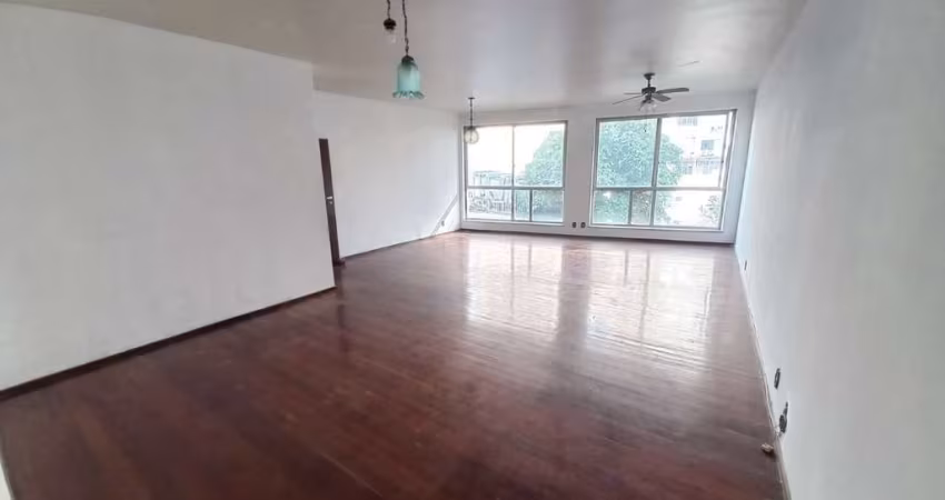 Apartamento com 3 quartos para alugar na Santo Afonso, 60, Tijuca, Rio de Janeiro