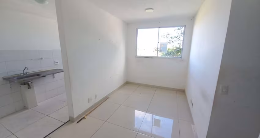 Apartamento com 2 quartos para alugar na Estrada dos Bandeirantes, 15501, Vargem Pequena, Rio de Janeiro