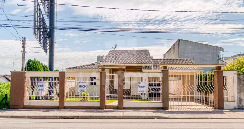 CASA DE ALVENARIA NO BAIRRO REVOREDO