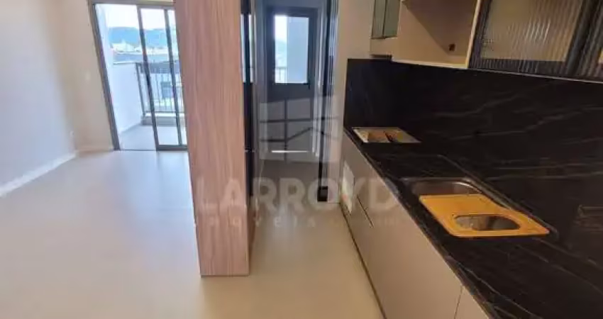 Apartamento com 2 quartos à venda na Avenida Pedro Zapelini, 530, Recife, Tubarão
