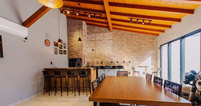 CASA COM EDÍCULA NO BAIRRO HUMAITÁ