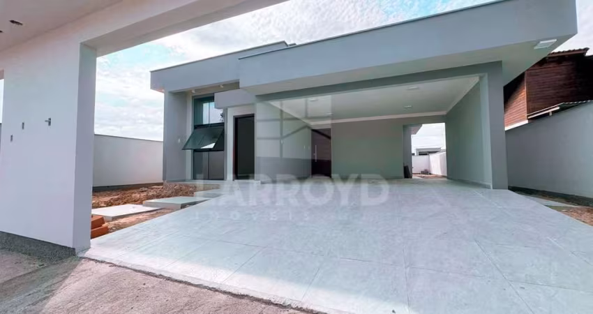 CASA NO LOTEAMENTO VALLE AZUL
