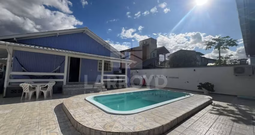 Casa com 4 quartos à venda no Oficinas, Tubarão 