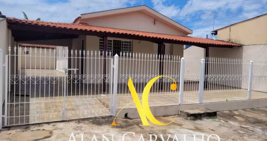 Casa para Venda em Mogi Guaçu, Jardim Novo II, 4 dormitórios, 2 banheiros, 3 vagas