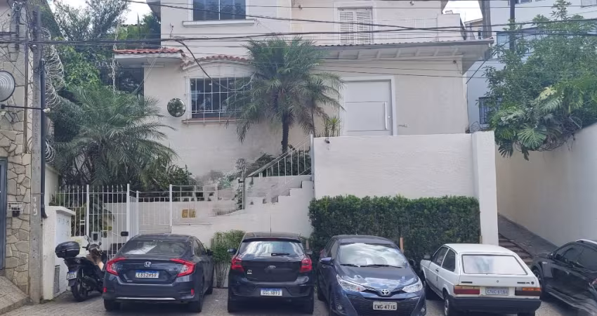 Aluga-se Sobrado Coml. Pacaembu, 454m² 9 salas
