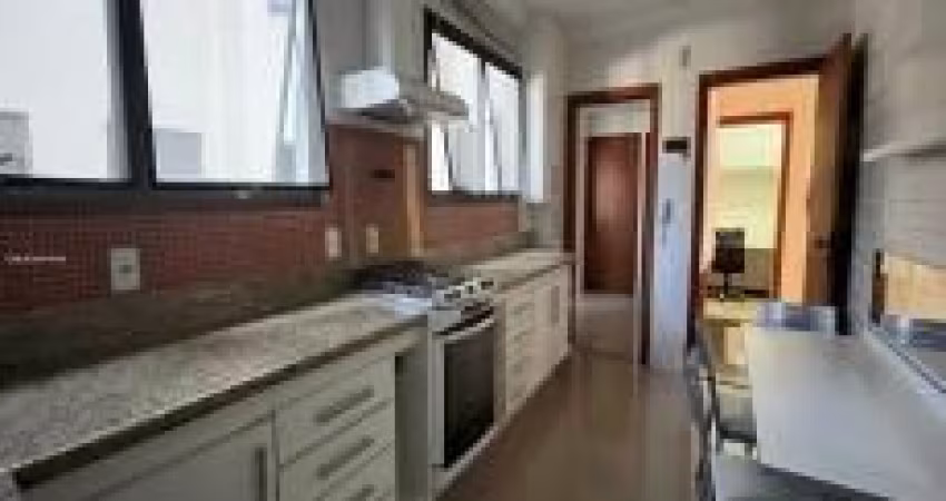 Amplo apartamento em frente a faculdade de medicina em Taubaté/SP!