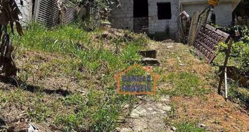Casa e terreno à venda por R$ 160.000 - Cidade Recreio da Borda do Campo - Santo André/SP