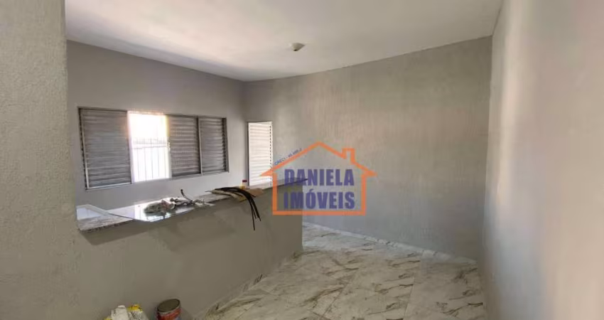 Casa com 1 dormitório para alugar por R$ 1.000/mês - Jardim Santo André - Santo André/SP