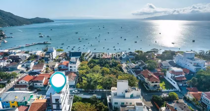 Cobertura à venda em bombinhas – 2 suítes, 81m² privativos, rua palmiteiro.