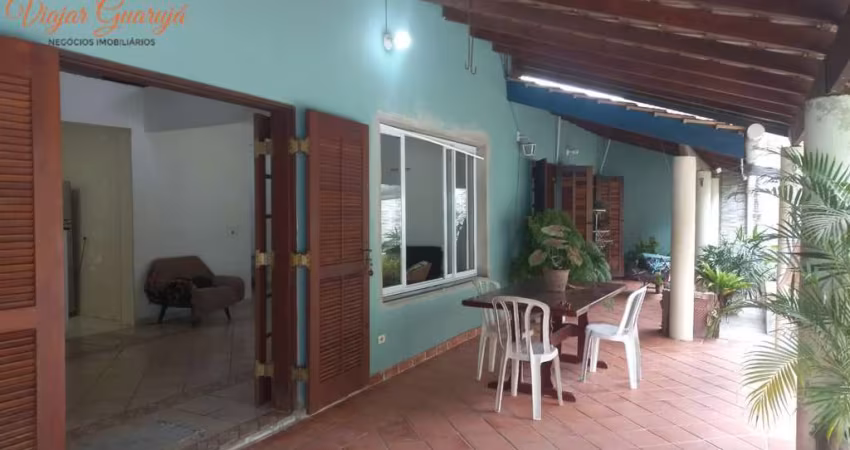 Casa Térrea para Locação em Guarujá, Jardim Virgínia, 2 dormitórios, 1 suíte, 2 banheiros, 5 vagas