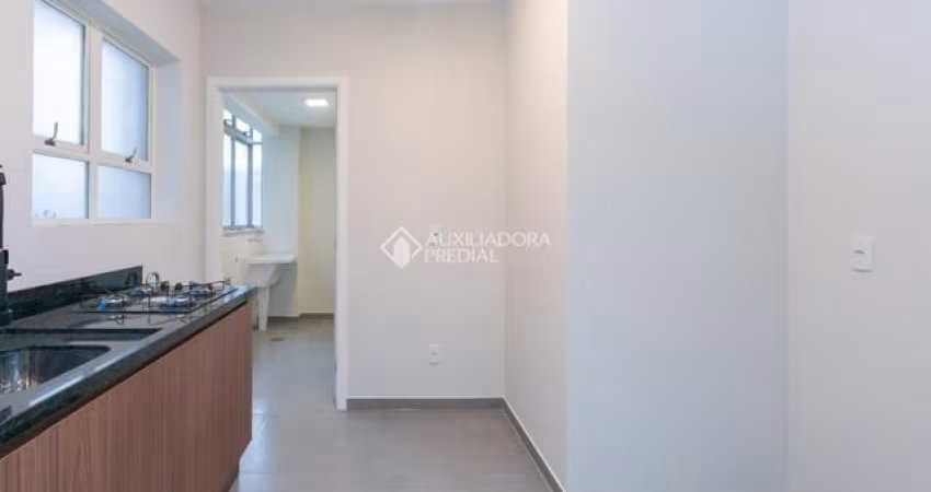 Apartamento á Venda no Mont Serrat, 2 Quartos, 1 Vaga