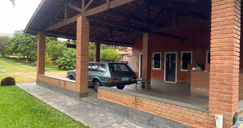 Linda Chácara em Cabreúva – SP