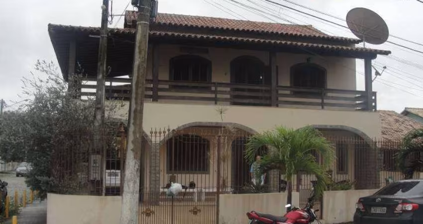 Casa residencial à venda, Centro, São Pedro da Aldeia.
