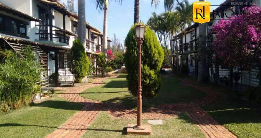 Excelente Casa Duplex Em Condomínio.