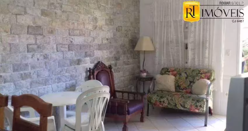 Ótima Casa de 2 Quartos a 100 metros da Praia do Peró