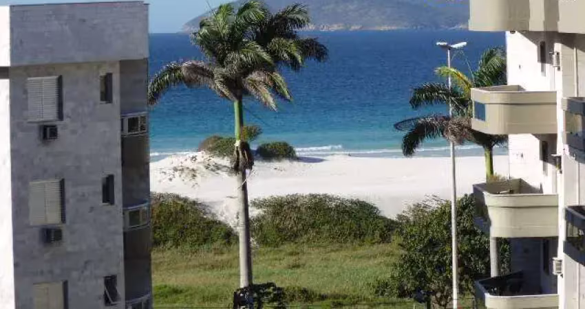 Apartamento Na Quadra Da Praia