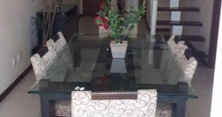 Cobertura a 1 quadra da Praia