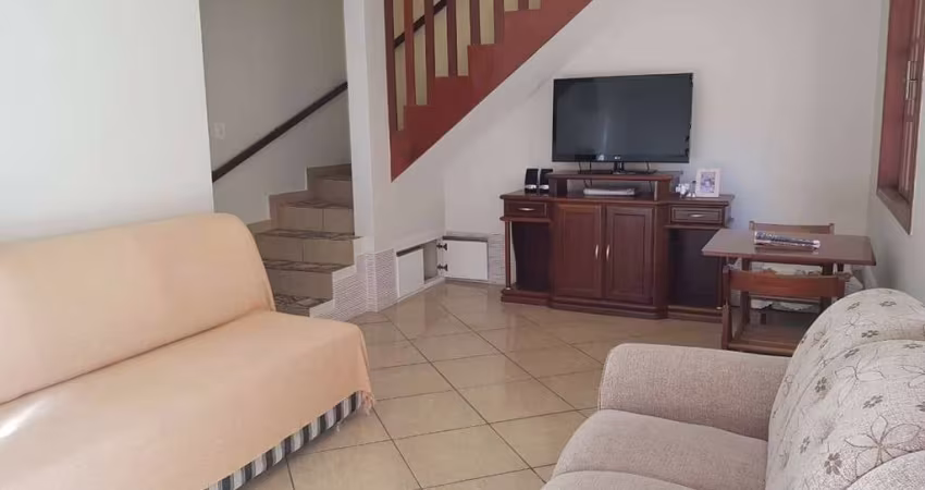 Ótima Casa Independente à Venda nas Palmeiras