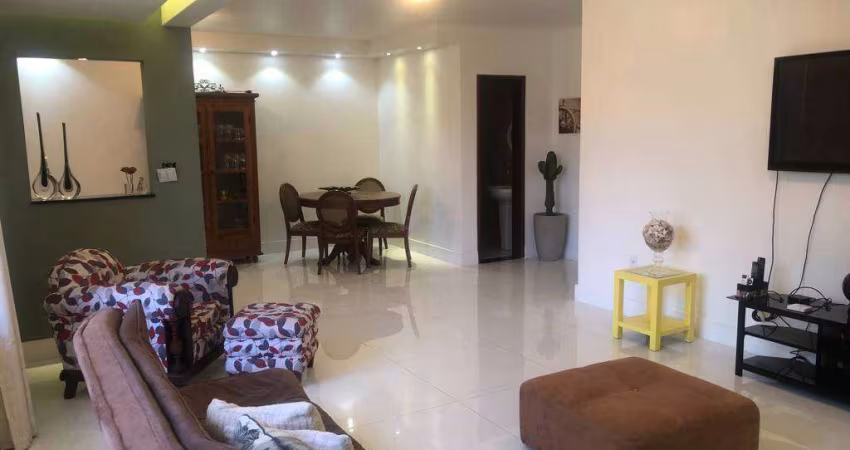 Casa no Marina Palmer à venda com 3 suítes, Cabo Frio/RJ