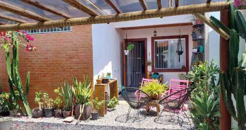 Casa Residencial de 2 Quartos com Churrasqueira e Quintal Amplo em Iguaba