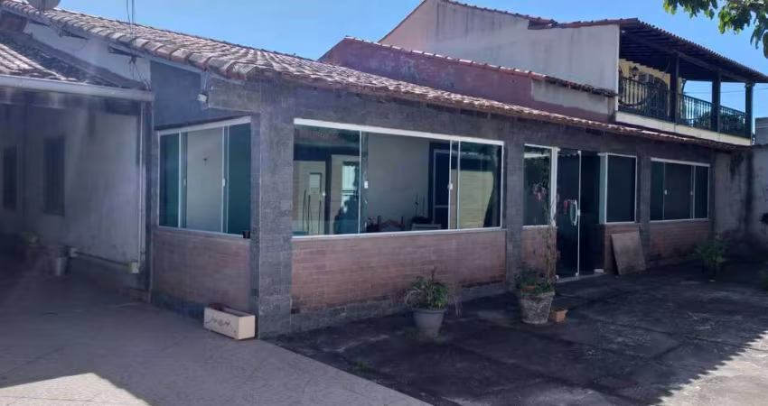 Casa linear com 3 quartos a venda em Iguabinha - Araruama/RJ