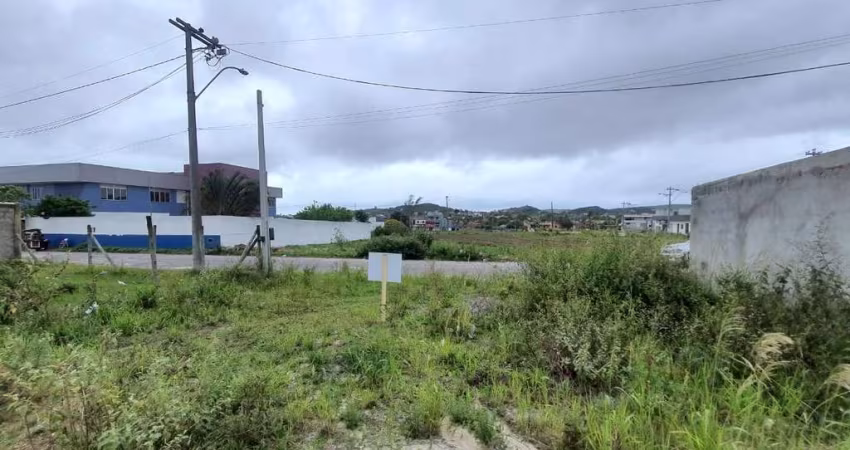 Terreno bem localizado à venda no Colinas do Peró em Cabo Frio/RJ