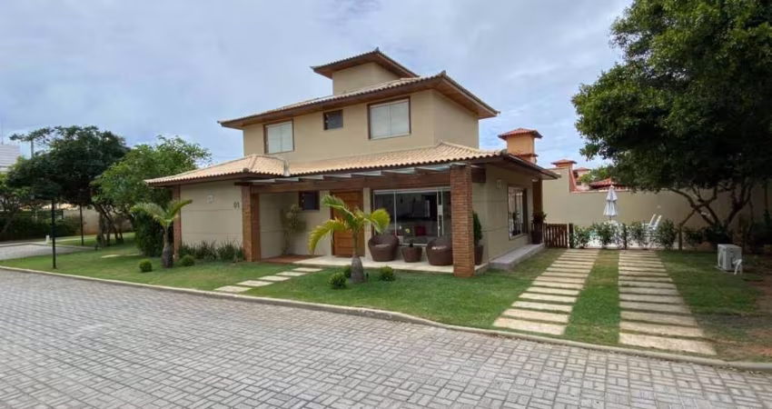 Linda casa em condomínio com 4 suítes em Búzios