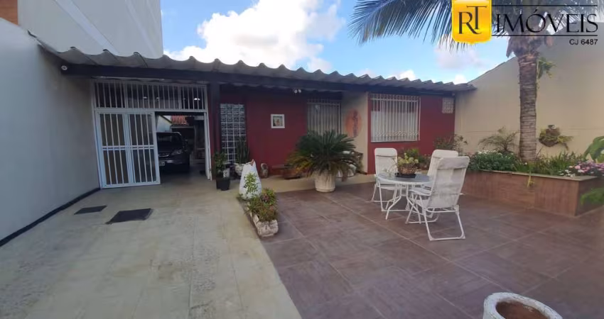 Casa independente pertinho da Praia dos Anjos, em Arraial do Cabo