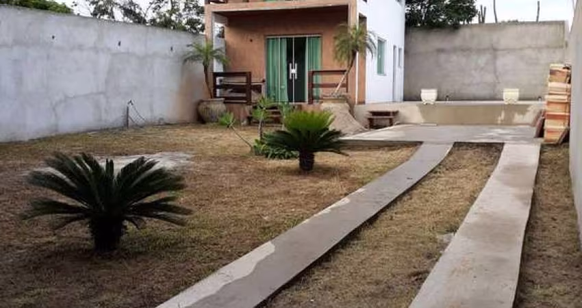 Sobrado para venda e locação com amplo terreno - Guriri