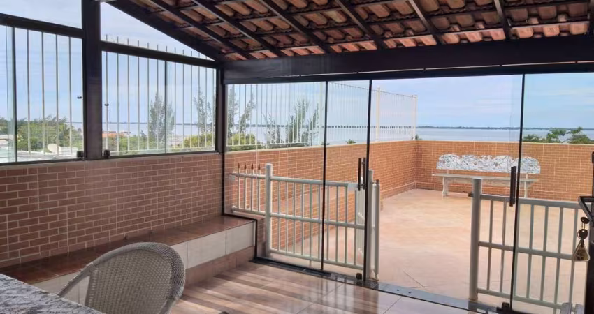 Cobertura linear com 2 quartos à venda no Parque Hotel - Araruama/RJ
